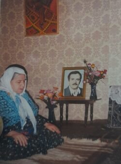 حەلیمە عوسمانی دایکی بەرێزی