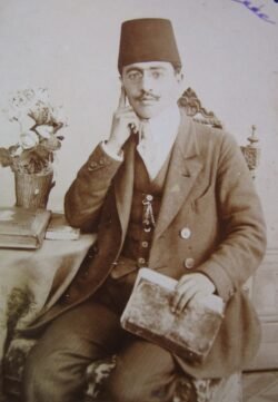 دوکتور مستەفا قازی (شەوقی)